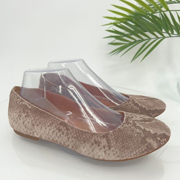 Born Shoes - Born Women's Adour Flats Size 7.5 Ballet Shoe Brown Tan Leather Snakeskin Comfy